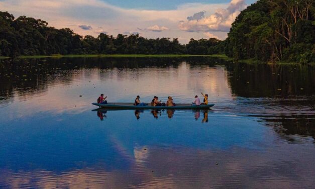 Jovens indígenas iniciam curso para a conservação e a defesa dos seus territórios na Amazônia